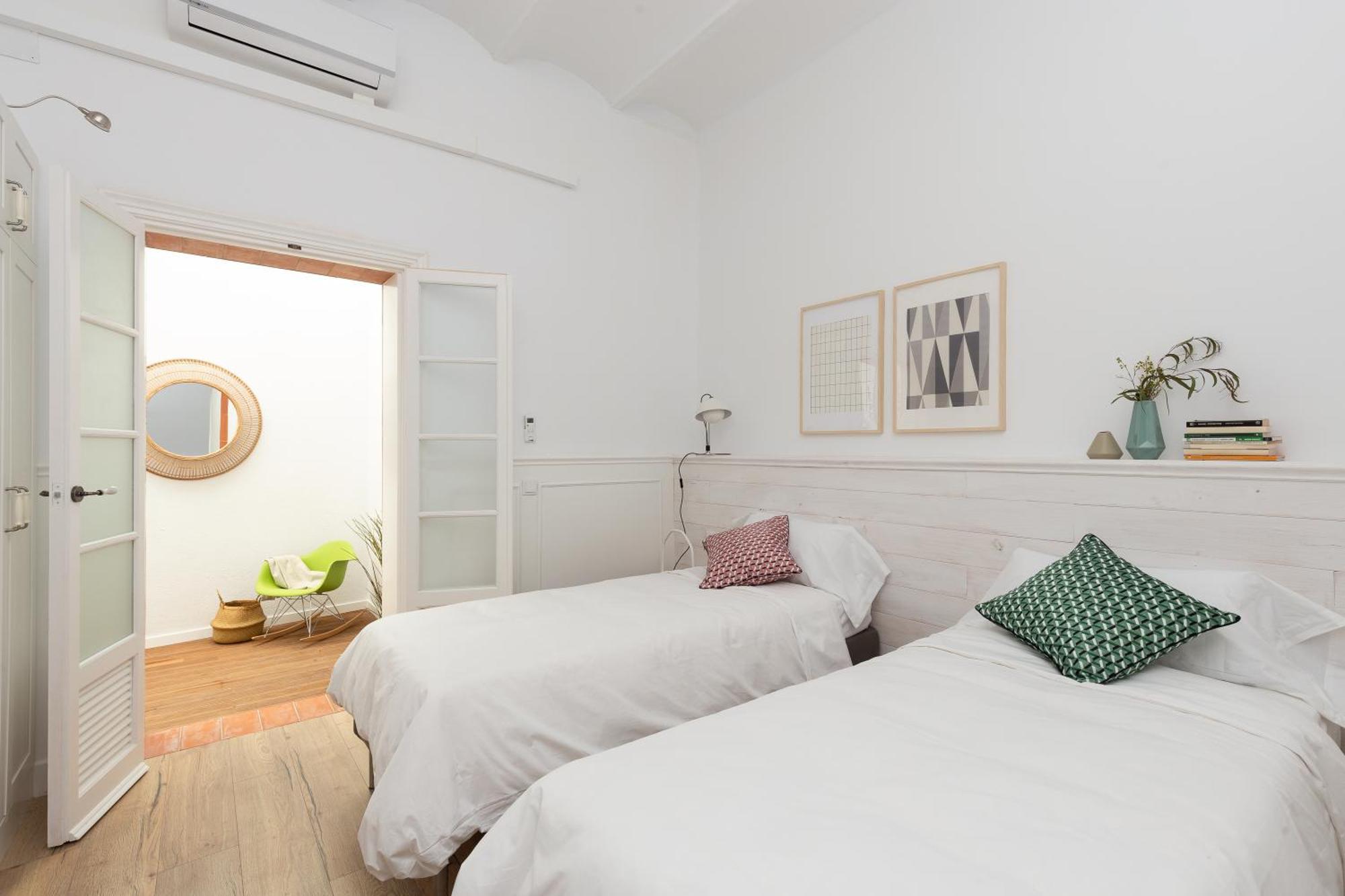 バルセロナCasa Cosi - Eixample 1アパートメント エクステリア 写真