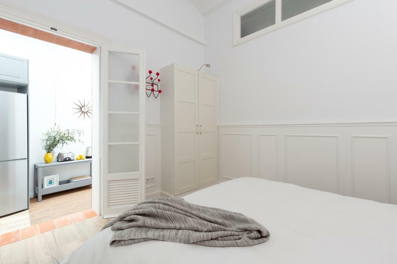 バルセロナCasa Cosi - Eixample 1アパートメント エクステリア 写真