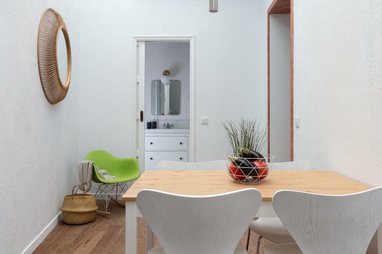バルセロナCasa Cosi - Eixample 1アパートメント エクステリア 写真